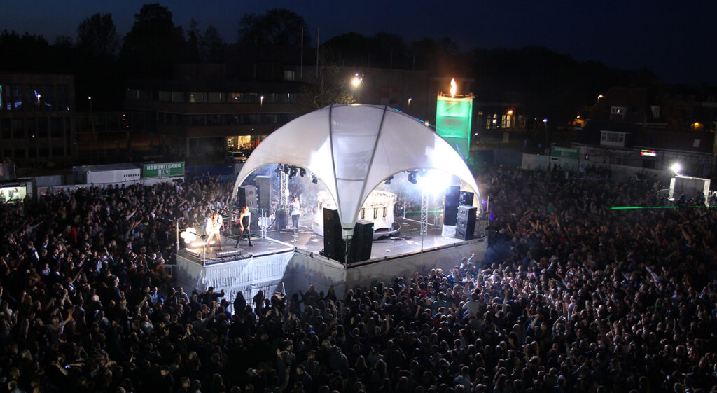 Tentverhuur X-dome tent podium huren